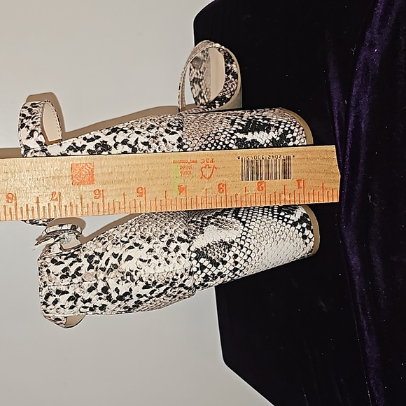 Snake print block heels - Picture 5 of 6